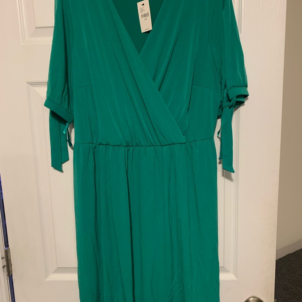Lane Bryant 18/20 Emerald Green Wrap MIDI Sundress with Dolman Sleeves